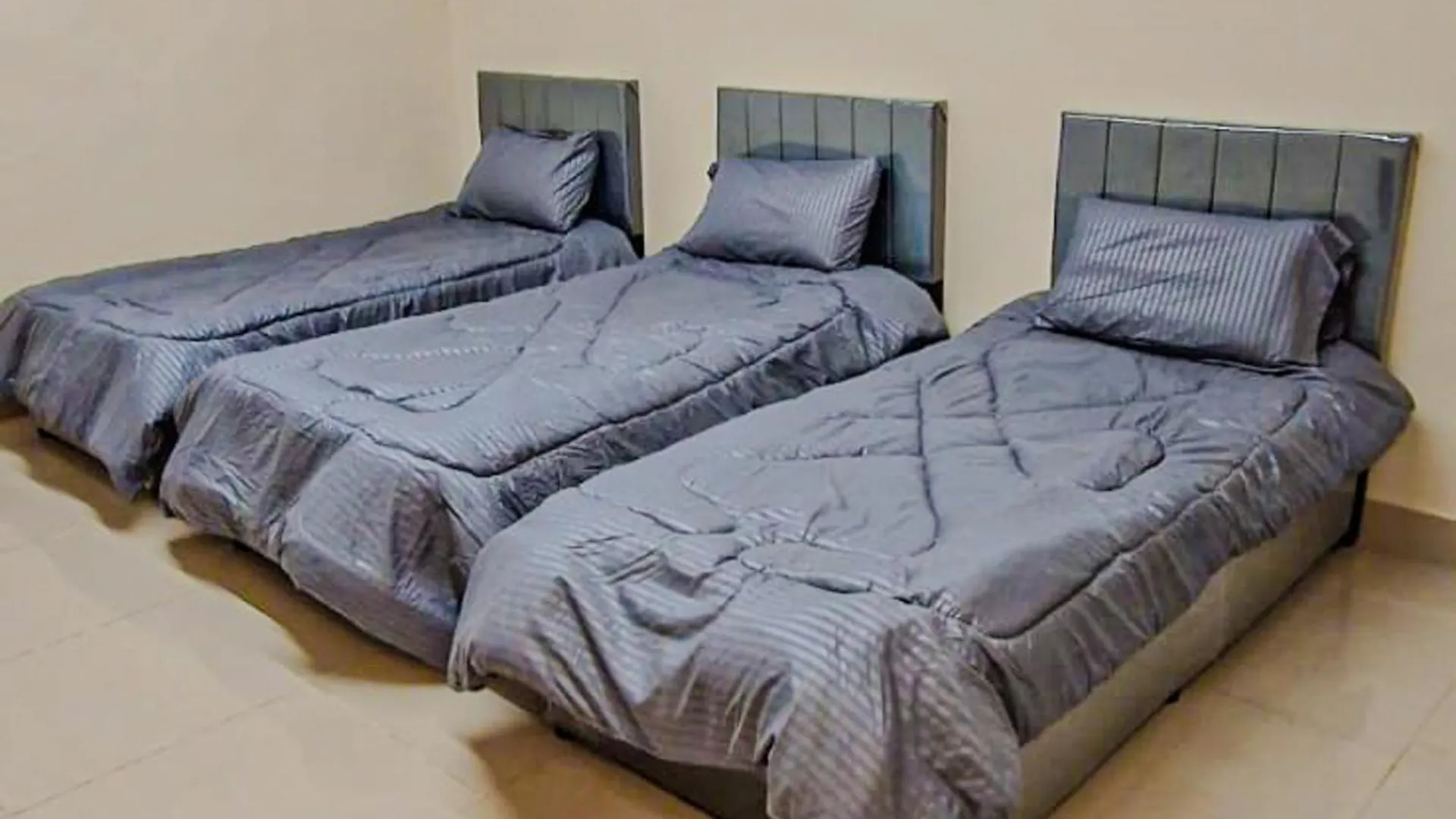 Madina Luxe Apartments - 7 Minutes To Haram By Car - Mount Uhud Views - Free Parking - Kitchen Medine